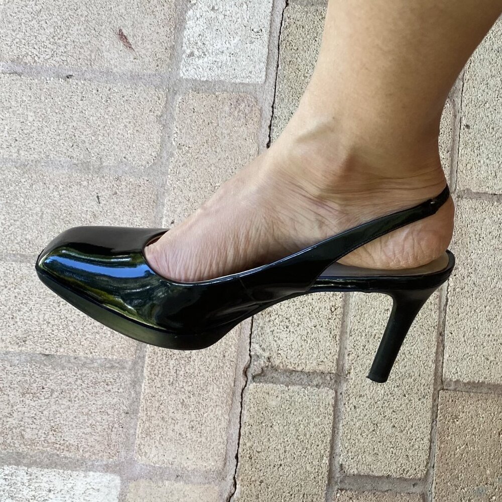 Rockport Luciana Patent Leather Slingback Sandal - Size 8.5
